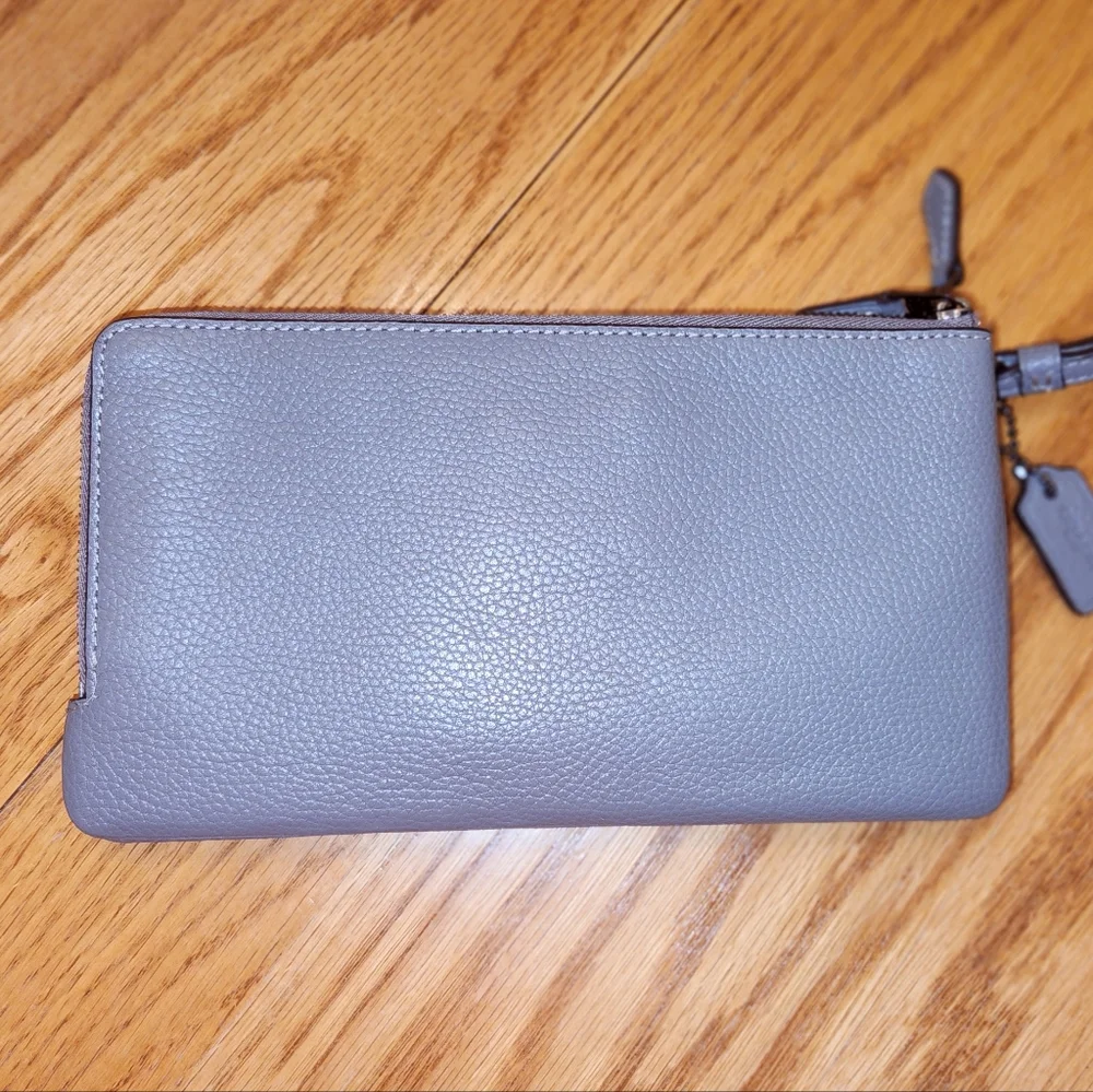 Coach Double Zip Wallet - Picture 3 of 11